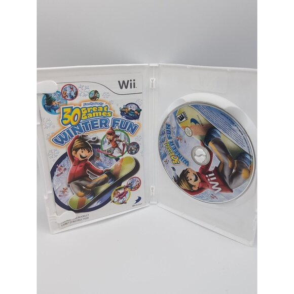 Family Party 30 Great Games Winter Fun Nintendo Wii WiiU - Picture 3 of 3